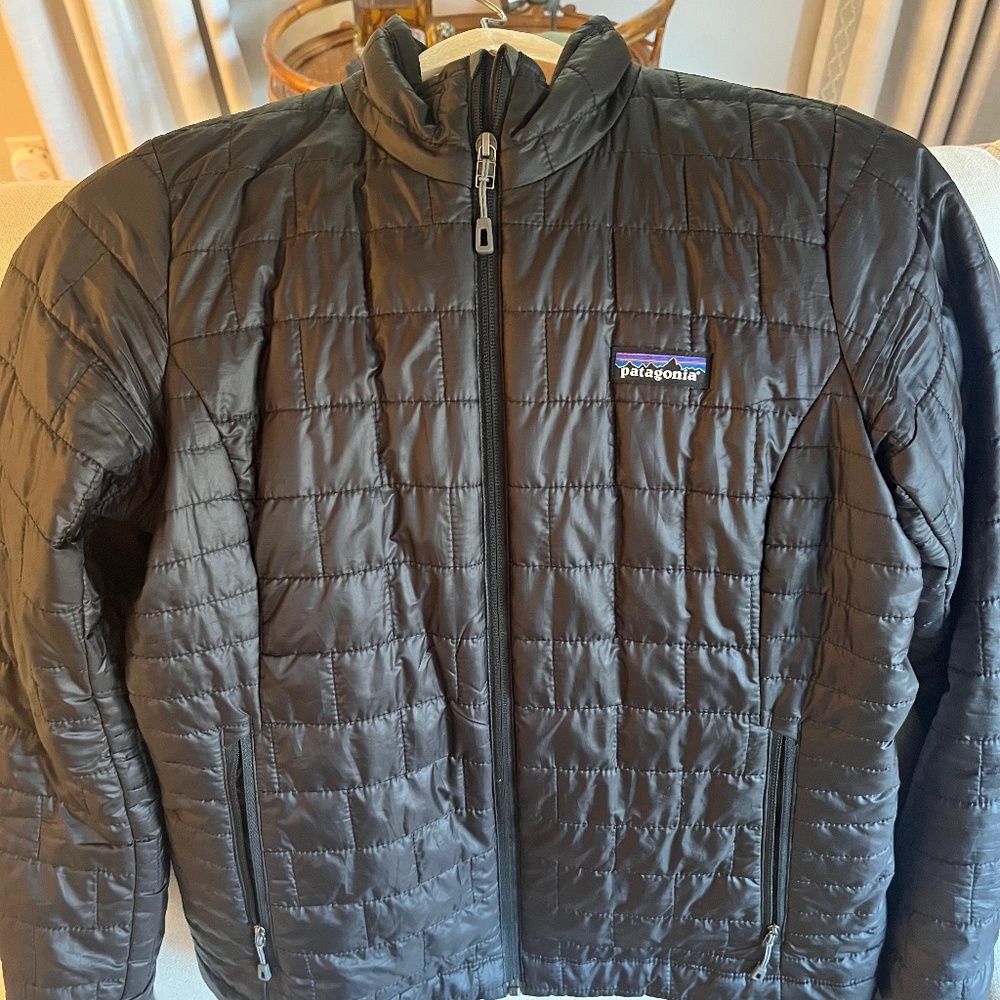 Patagonia Womens Black Nano Puff Jacket - size Sm